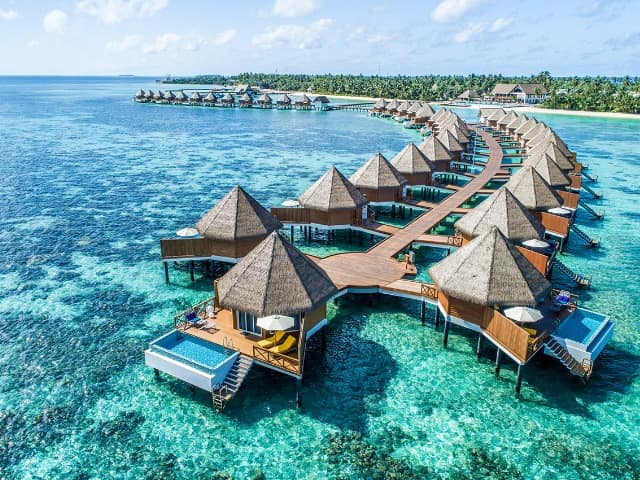 Mercure maldives kooddoo vista aerea overwater villas